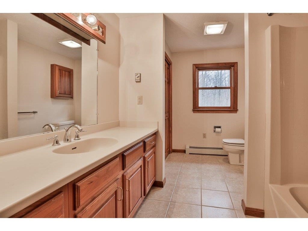 306 Lane Road Chester, NH 03036 - Photo 28 of 34