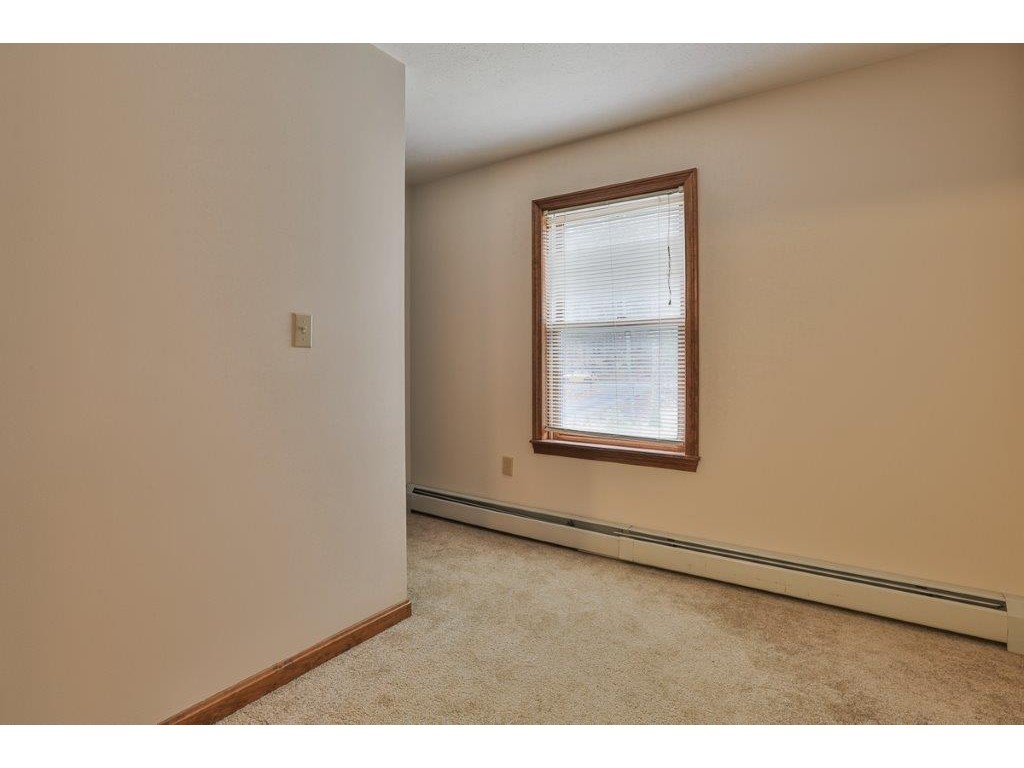 306 Lane Road Chester, NH 03036 - Photo 29 of 34