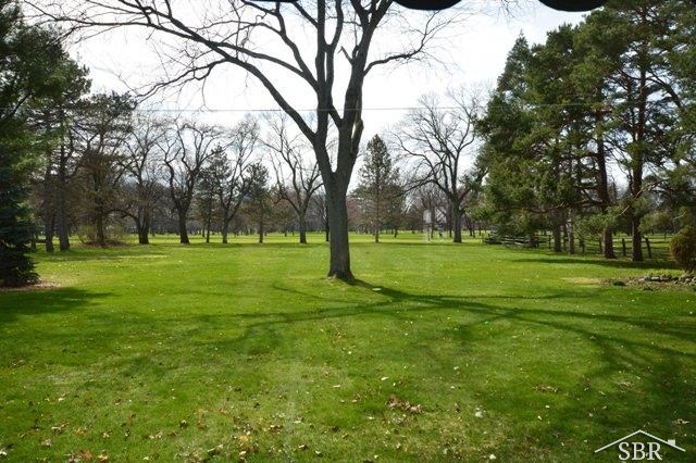12 Edgewood Road Saginaw, MI 48638 - Photo 26 of 26 31191142-25.JPG