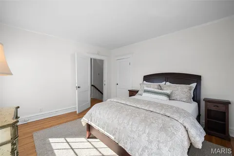 $899,900 | 210 Jefferson Road, Webster Groves, MO 63119