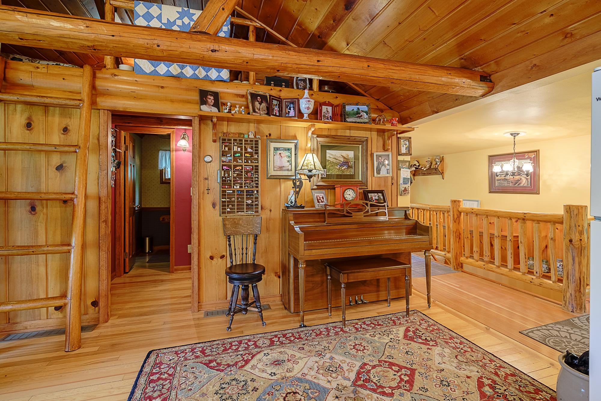 16551 Appleton Lane Townsend, WI 54175 - Photo 5 of 37 Gallery Image 5