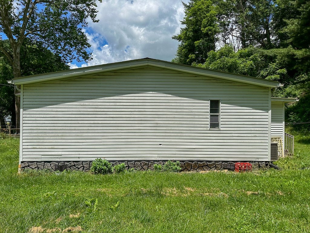 287 Dry Branch Road Chilhowie, VA 24319 - Photo 10 of 16 Gallery Image 10