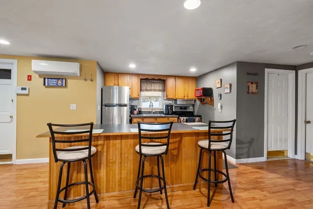 $569,900 | 168 Park Avenue, Wareham, MA 02538