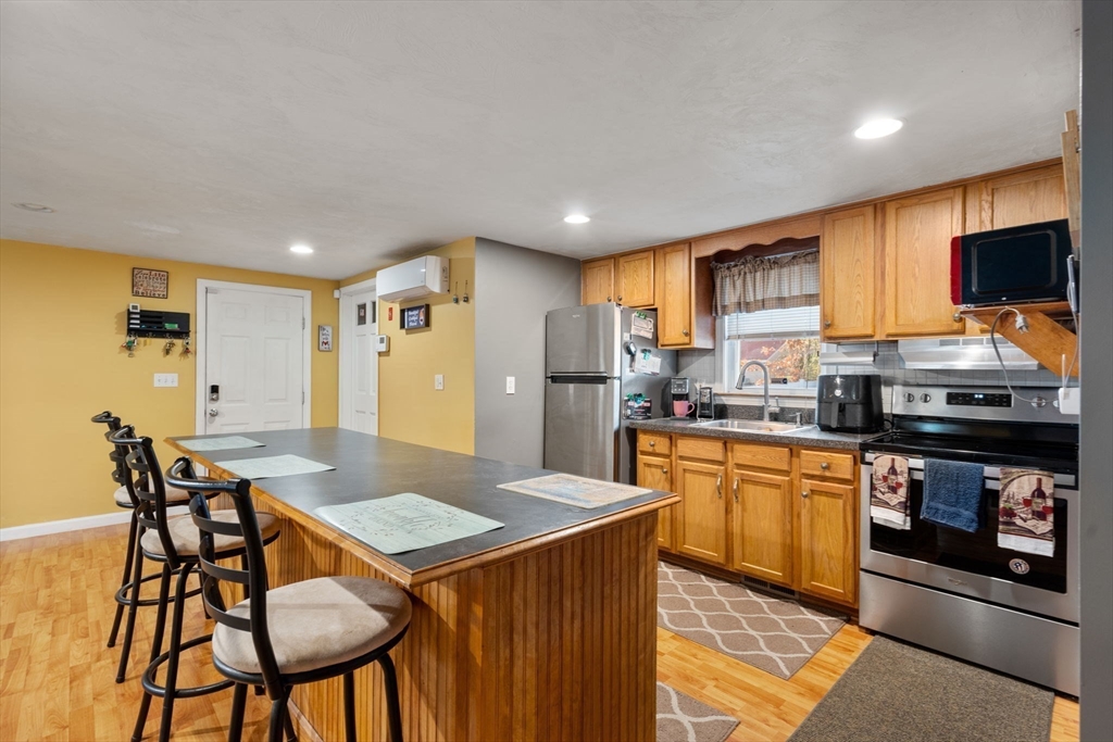 168 Park Avenue Wareham, MA 02538 - Photo 13 of 37