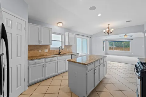 $375,000 | 1402 Highland Drive, Cedar Park, TX 78613