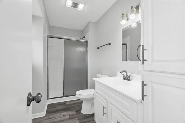 $315,000 | 6716 Northwest Lawson Lane, Parkville, MO 64152