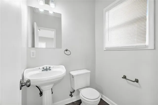 $315,000 | 6716 Northwest Lawson Lane, Parkville, MO 64152