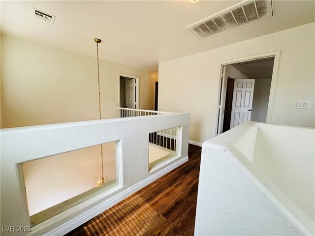 $1,900 | Undisclosed Address, Las Vegas, NV 89113