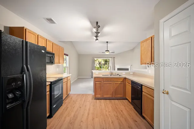 $394,900 | 8 Hidden Lakes Drive, Bluffton, SC 29910