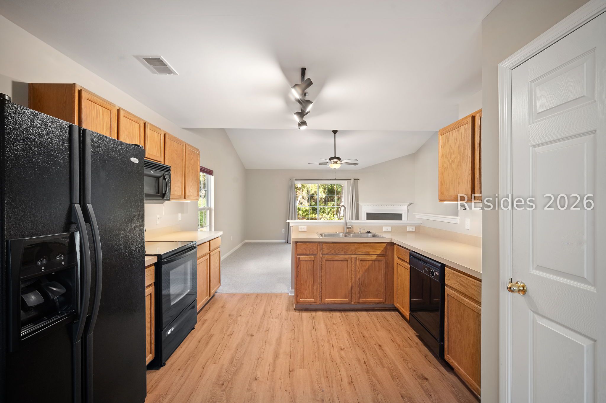 8 Hidden Lakes Drive Bluffton, SC 29910 - Photo 14 of 38