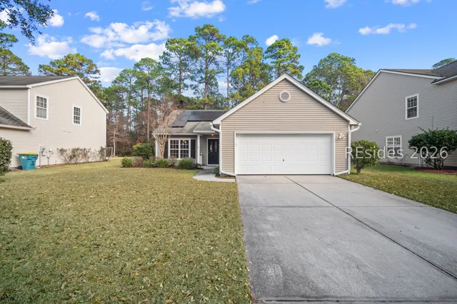 $394,900 | 8 Hidden Lakes Drive, Bluffton, SC 29910