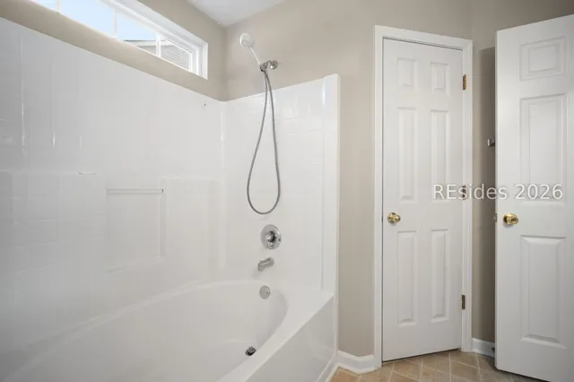 $394,900 | 8 Hidden Lakes Drive, Bluffton, SC 29910