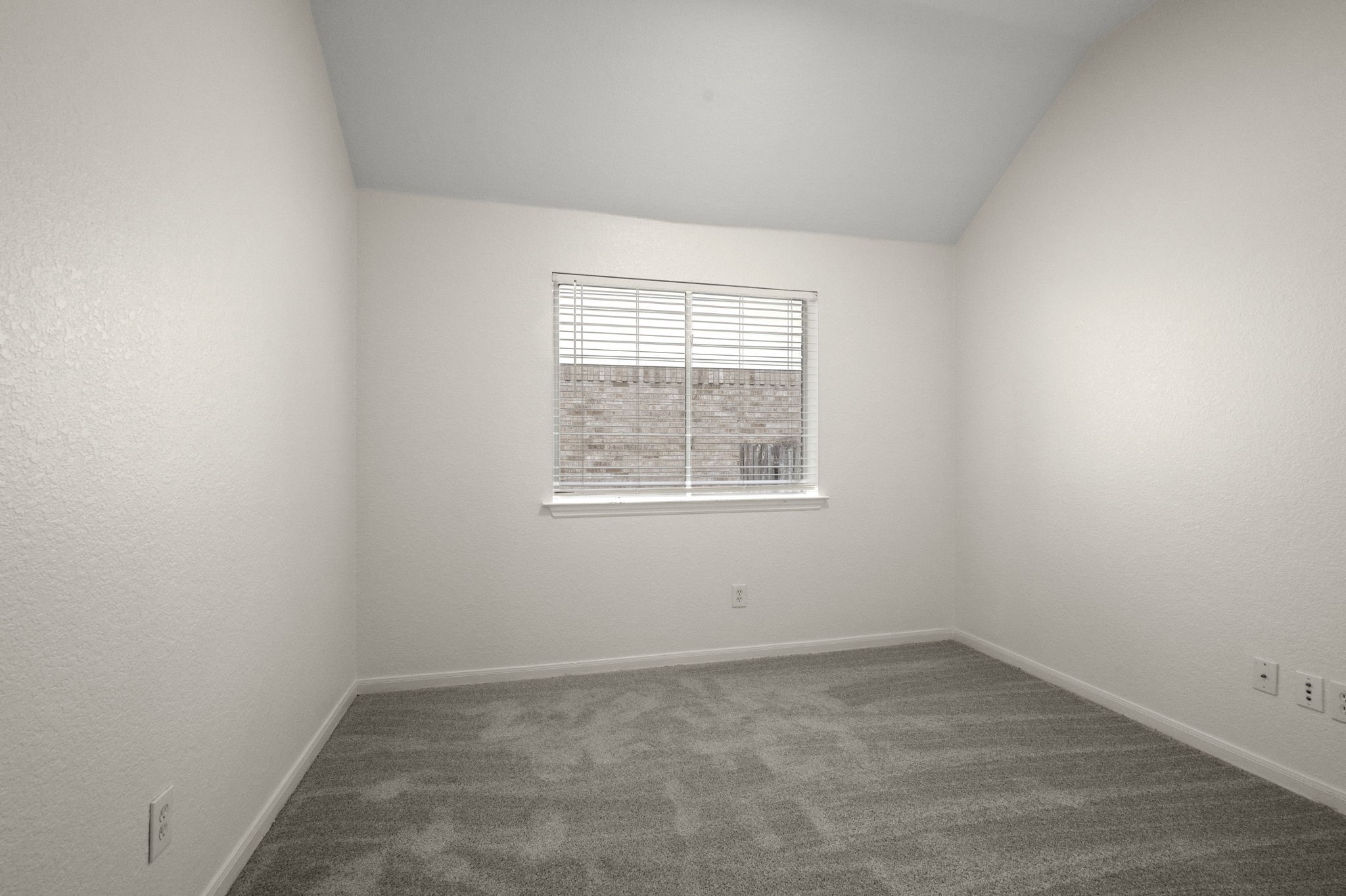 34 South Rambling Ridge Place Conroe, TX 77385 - Photo 23 of 28 Gallery Image 23