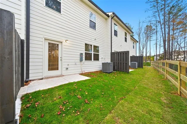 $2,500 | 5961 Skylar Drive, Atlanta, GA 30331