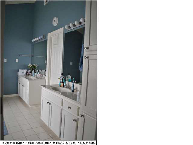 11065 Paddock Avenue Baton Rouge, LA 70816 - Photo 6 of 11 Gallery Image 6