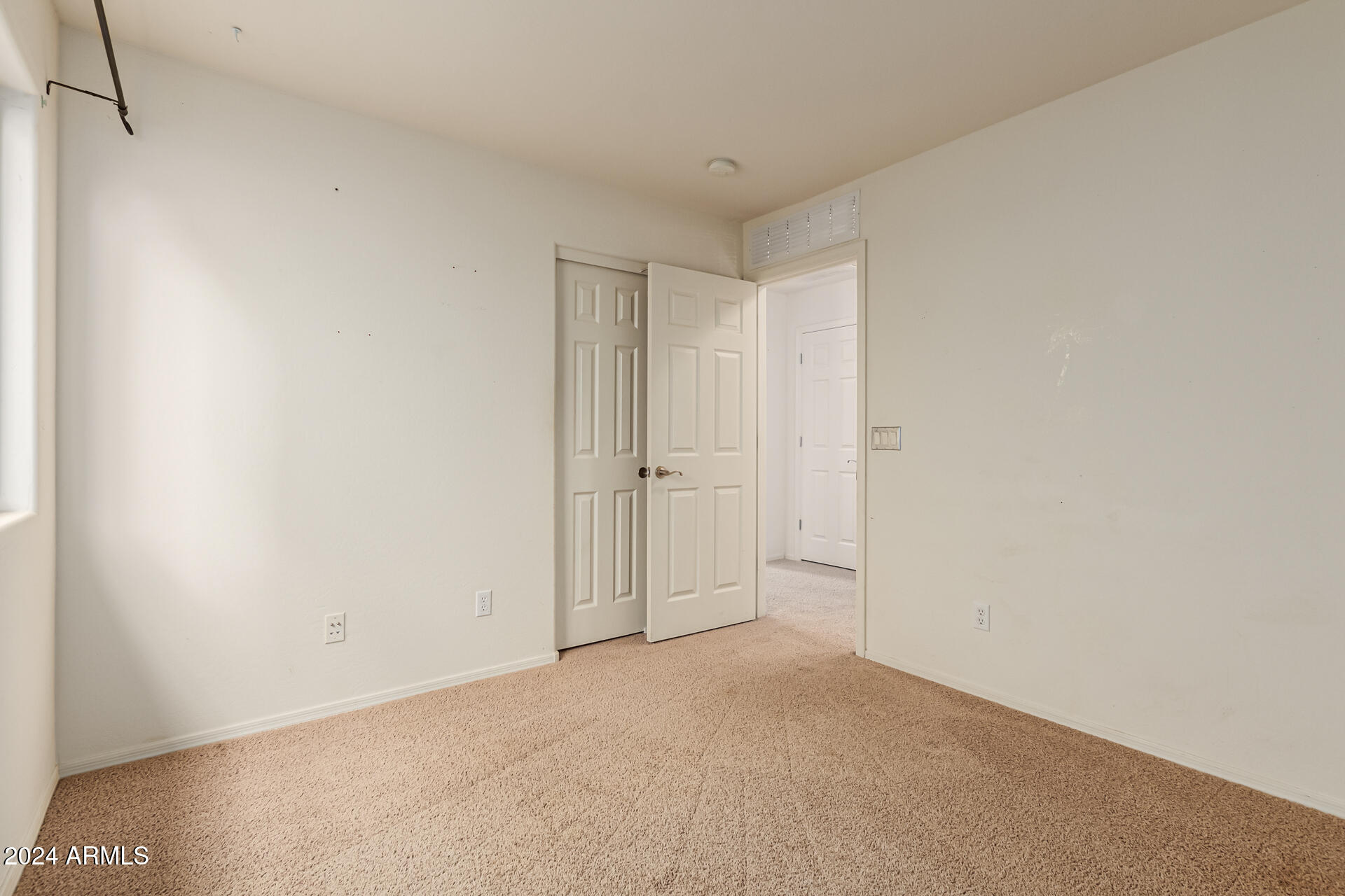 3626 West Vineyard Road Phoenix, AZ 85041 - Photo 17 of 27 21 - Vineyard