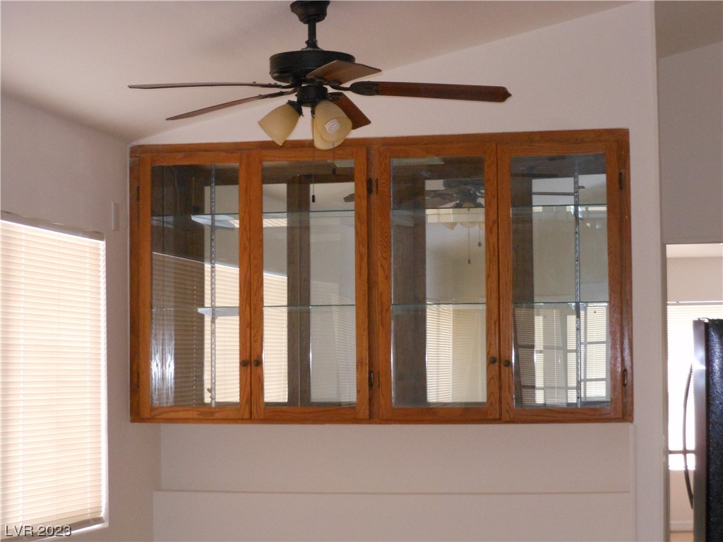 2351 Viewcrest Road Henderson, NV 89014 - Photo 21 of 50 Gallery Image 21