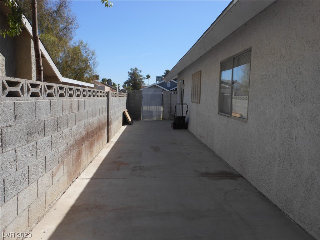 2351 Viewcrest Road Henderson, NV 89014 - Photo 48 of 50 Gallery Image 48