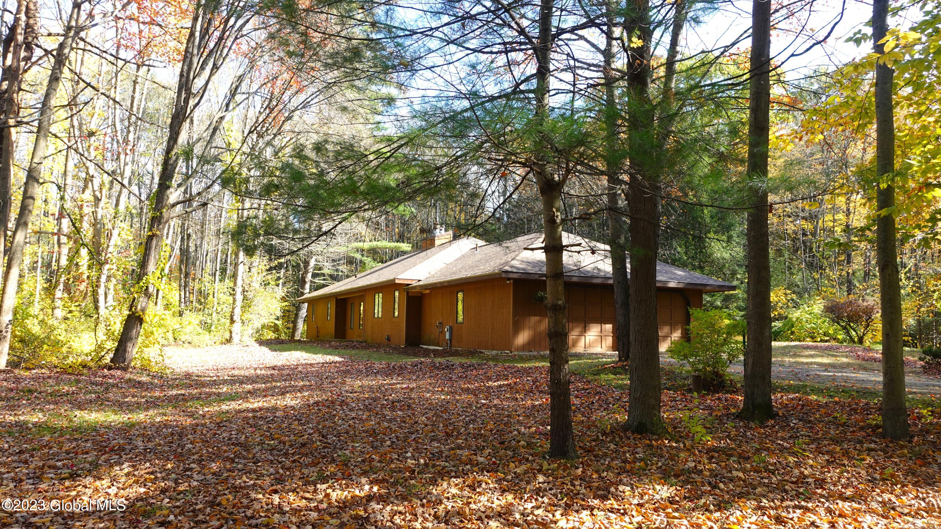 2669 West Old State Road Guilderland, NY 12306 - Photo 8 of 51 DSC00792