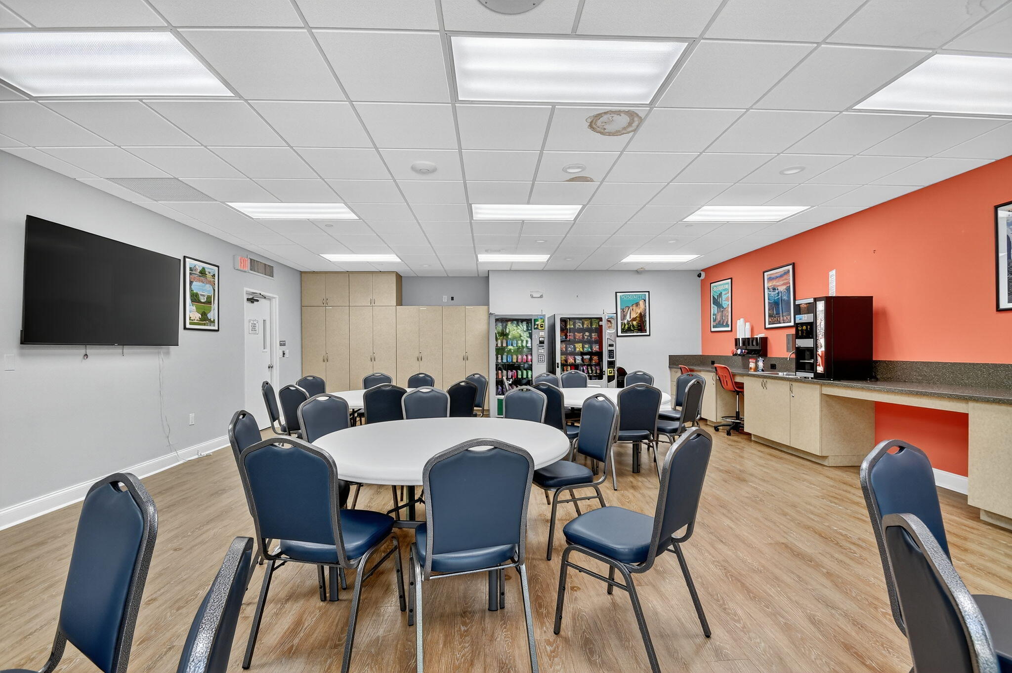 6935 Huntington Lane, Unit 207 Delray Beach, FL 33446 - Photo 52 of 88 45-web-or-mls-83-print-DSC_1366