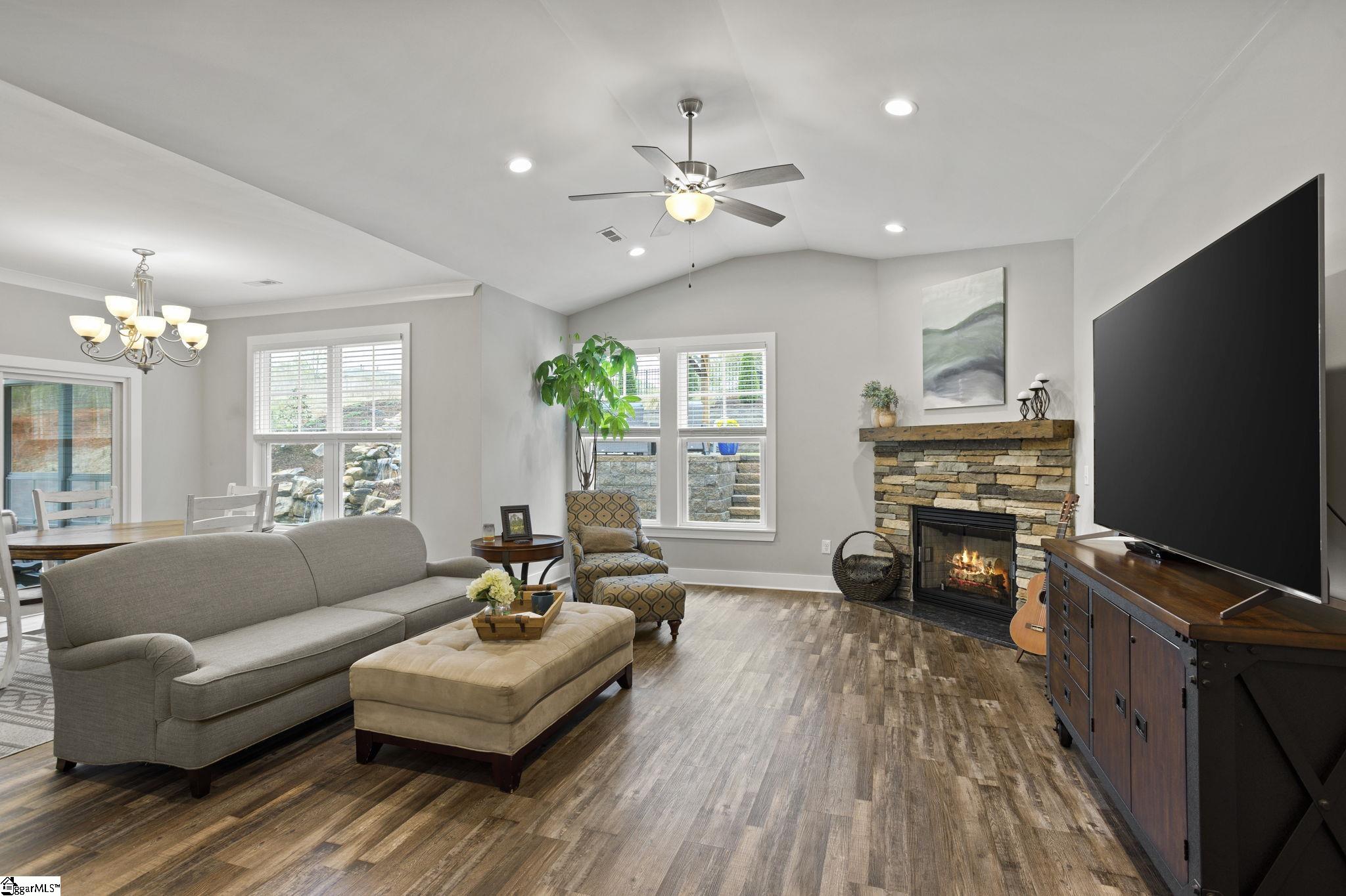 220 Plantation Road Greenville, SC 29605 - Photo 11 of 27 Gallery Image 11
