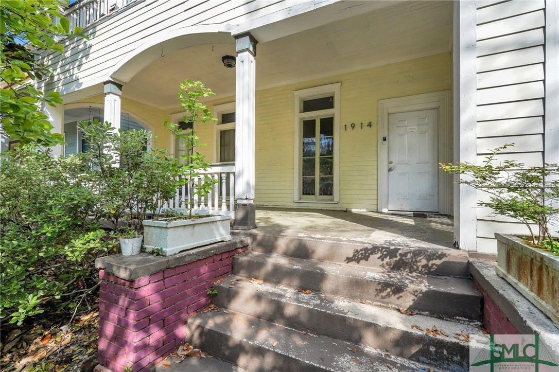 1914 Barnard Street Savannah, GA 31401 - Photo 2 of 19