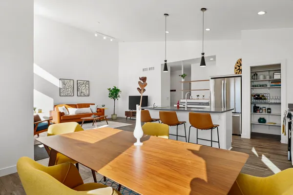 $384,900 | 104 Boneset, Poynette, WI 53955