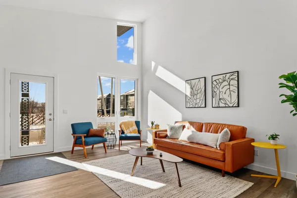 $384,900 | 104 Boneset, Poynette, WI 53955