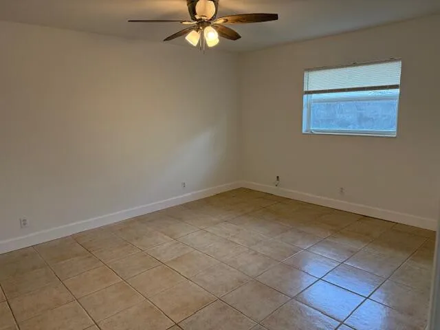 $2,000 | 4399 Forest Lane, Palm Springs, FL 33406