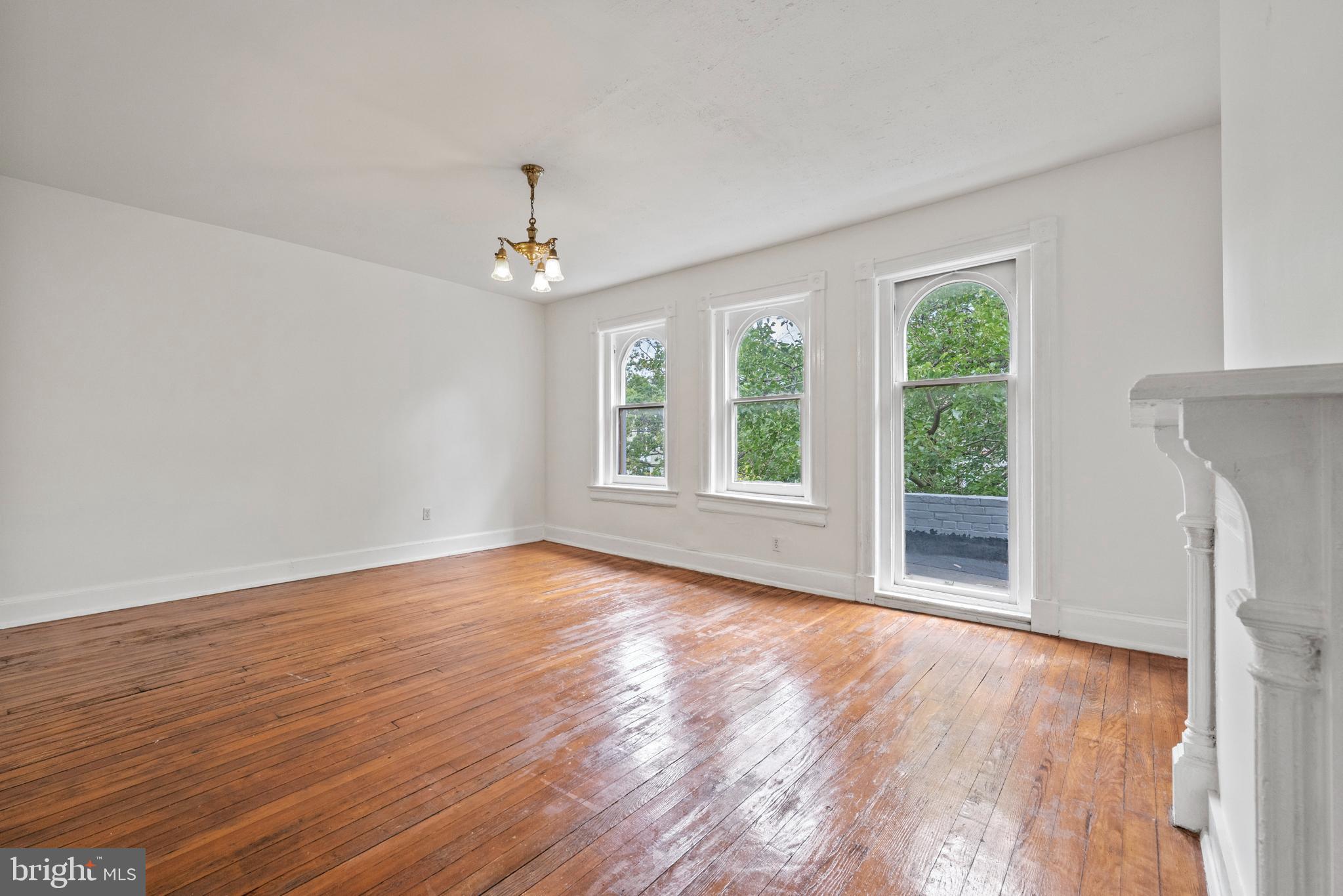 1306 Euclid Street Northwest, Unit 2 Washington, DC 20009 - Photo 24 of 32