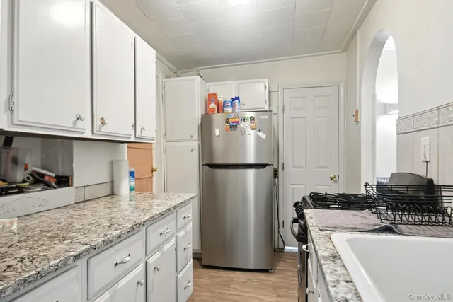 $315,000 | 14 Pine Street, Lake Peekskill, NY 10537