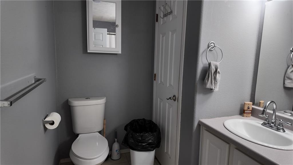 828 Birch Street Butler, MO 64730 - Photo 9 of 31