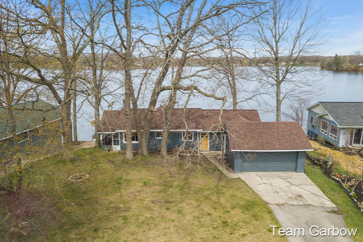 5800 Cutler Road Lakeview, MI 48850 - Photo 5 of 35 IMG_1039