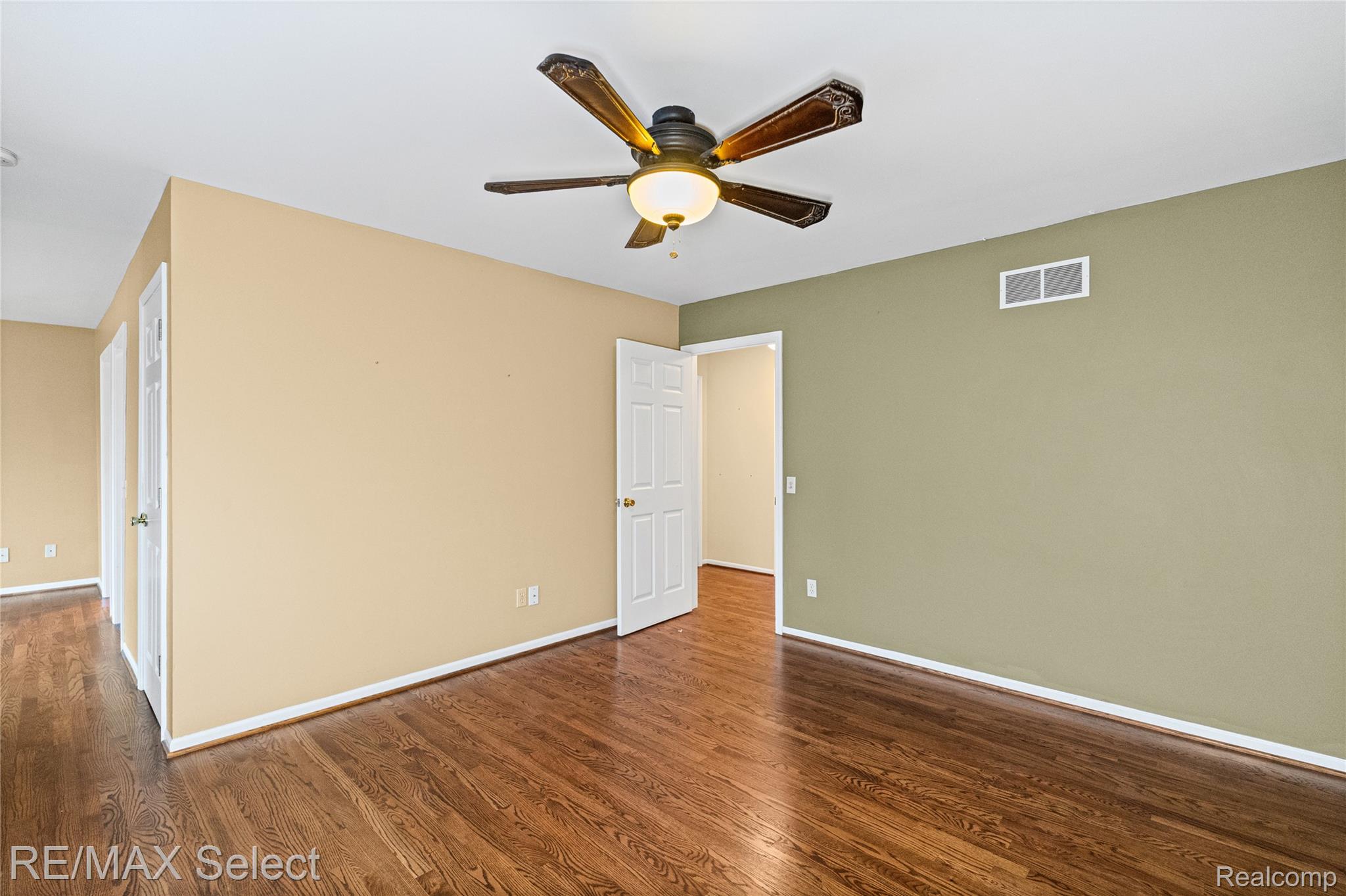 4224 West 4 Lakes Drive Linden, MI 48451 - Photo 39 of 59 4224 W 4 Lakes Dr 55.jpg