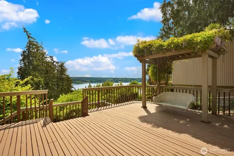 $974,998 | 8226 Granite Drive Northwest, Gig Harbor, WA 98329