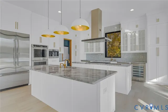 $2,495,000 | 212 A Gordon Drive, Weems, VA 22576