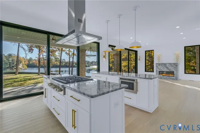 $2,495,000 | 212 A Gordon Drive, Weems, VA 22576