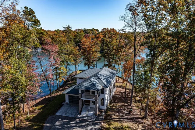 $2,495,000 | 212 A Gordon Drive, Weems, VA 22576