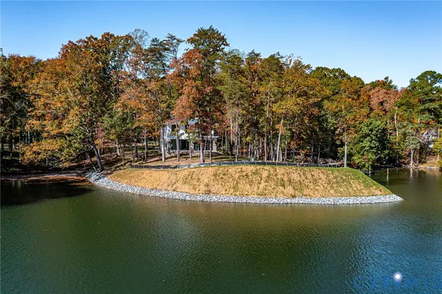 $2,495,000 | 212 A Gordon Drive, Weems, VA 22576