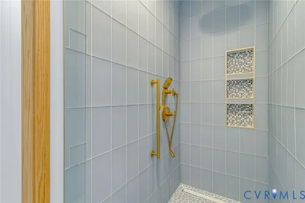 $2,495,000 | 212 A Gordon Drive, Weems, VA 22576