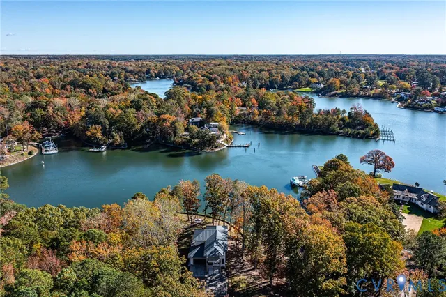 $2,495,000 | 212 A Gordon Drive, Weems, VA 22576