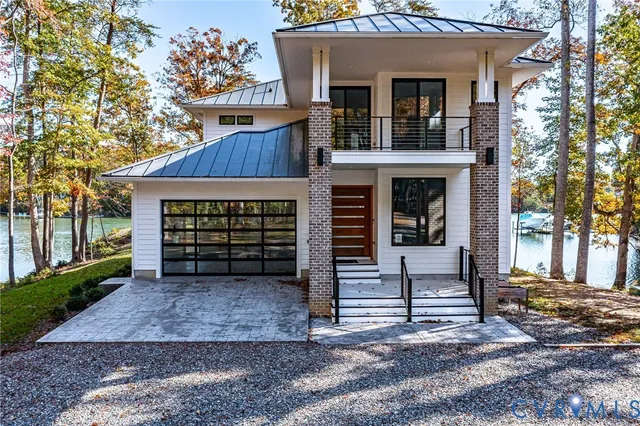 $2,495,000 | 212 A Gordon Drive, Weems, VA 22576