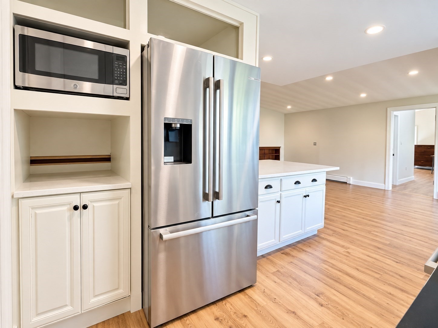 14 Cornell Road Framingham, MA 01701 - Photo 8 of 42 Gallery Image 8
