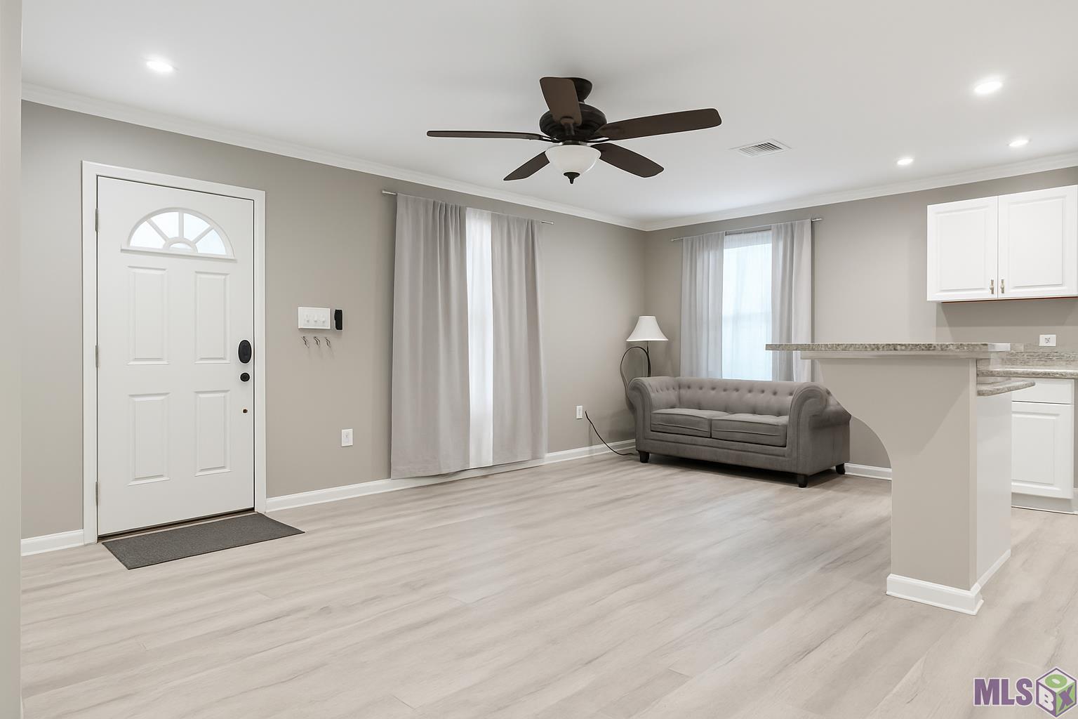 3162 Elm Drive Baton Rouge, LA 70805 - Photo 3 of 8