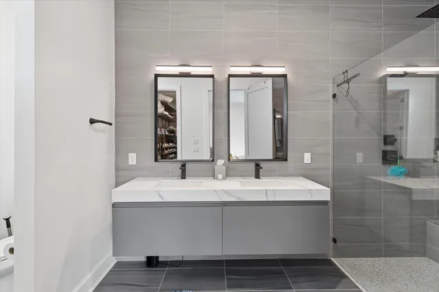 $5,000 | 2351 West Lake Hall Road, Tallahassee, FL 32309