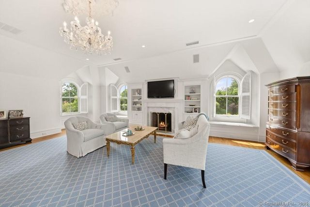 $8,600,000 | 262 Brushy Ridge Road, New Canaan, CT 06840