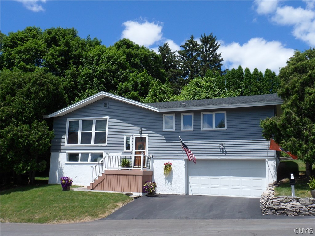 112 Barrington Road Syracuse, NY 13214 - Photo 1 of 1 Gallery Image 1
