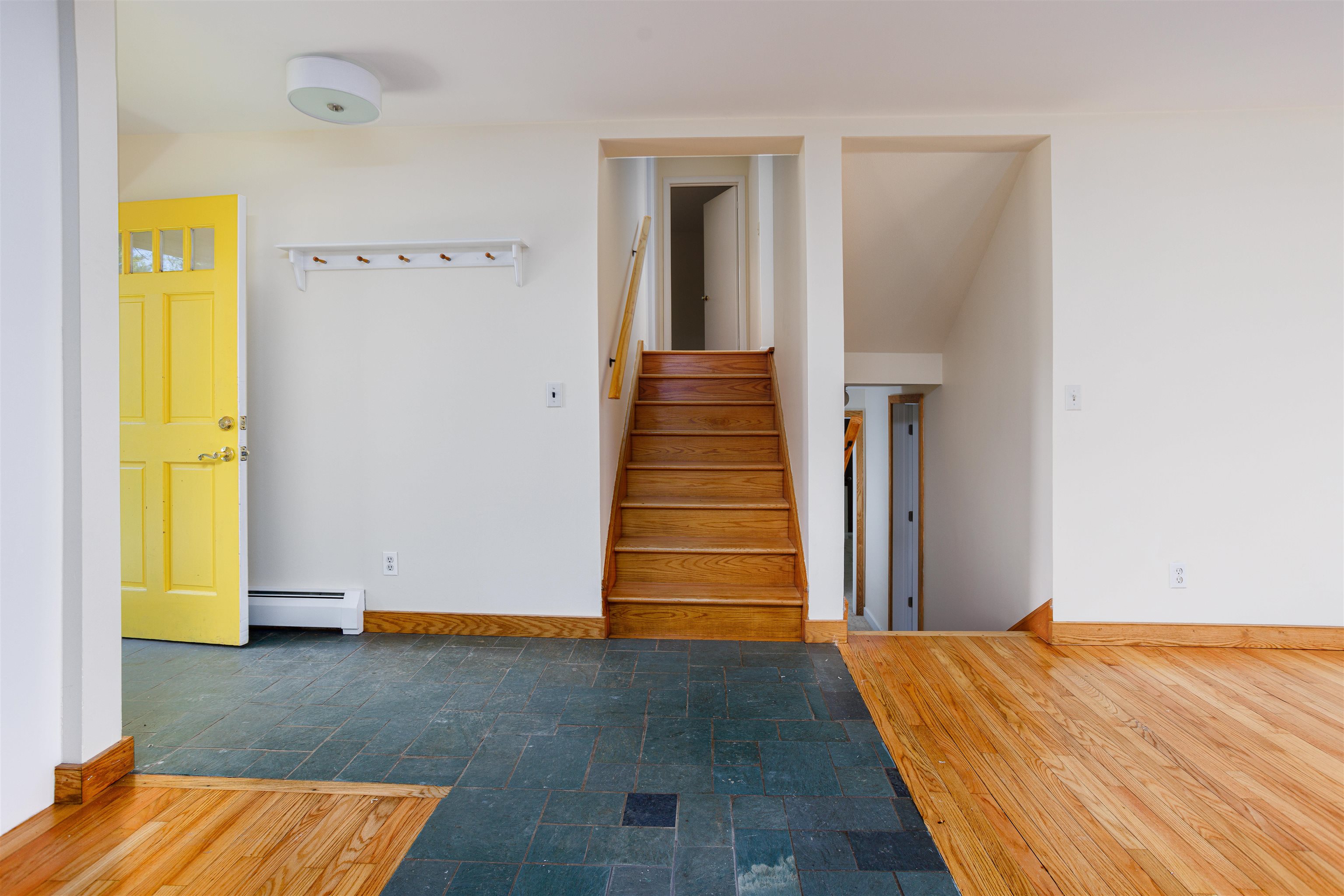 488 Monkton Road Charlotte, VT 05445 - Photo 6 of 40 Gallery Image 6