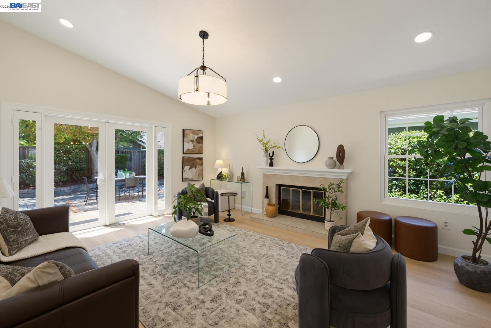 135 Avington Road Alameda, CA 94502 - Photo 10 of 48