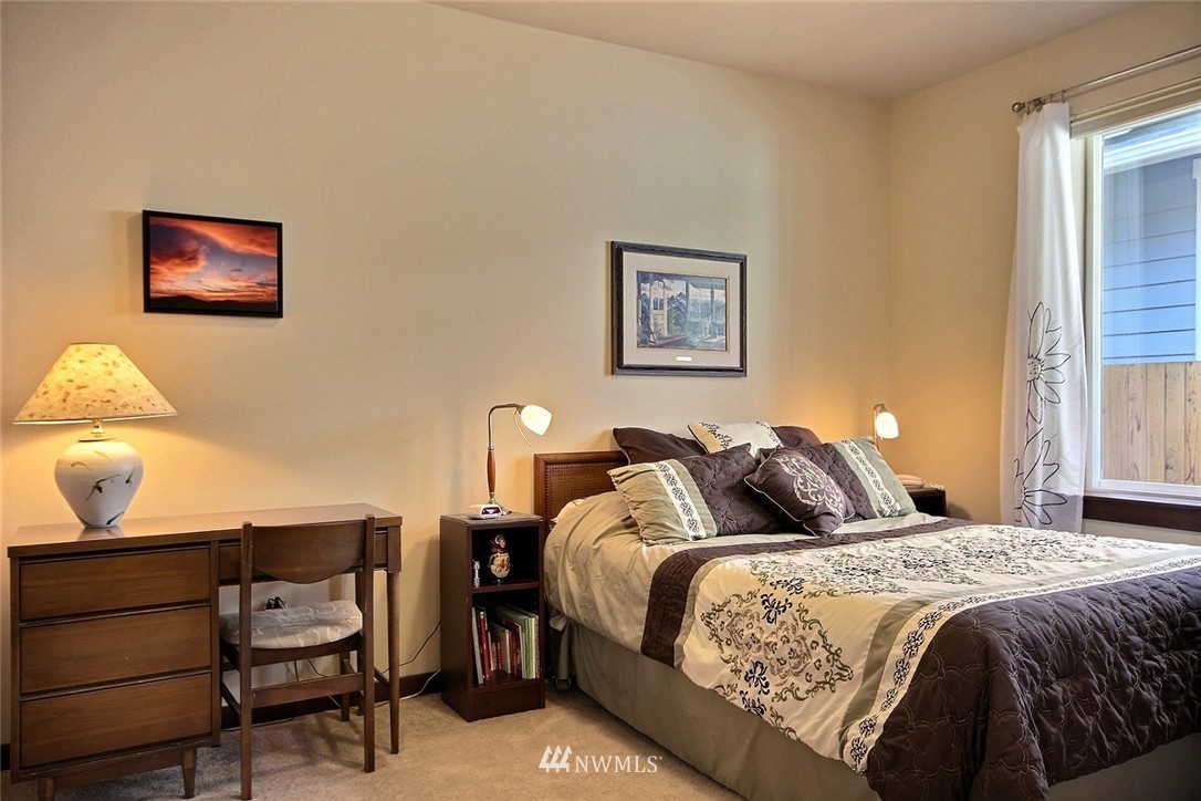 23016 Barker Road Bothell, WA 98021 - Photo 15 of 25
